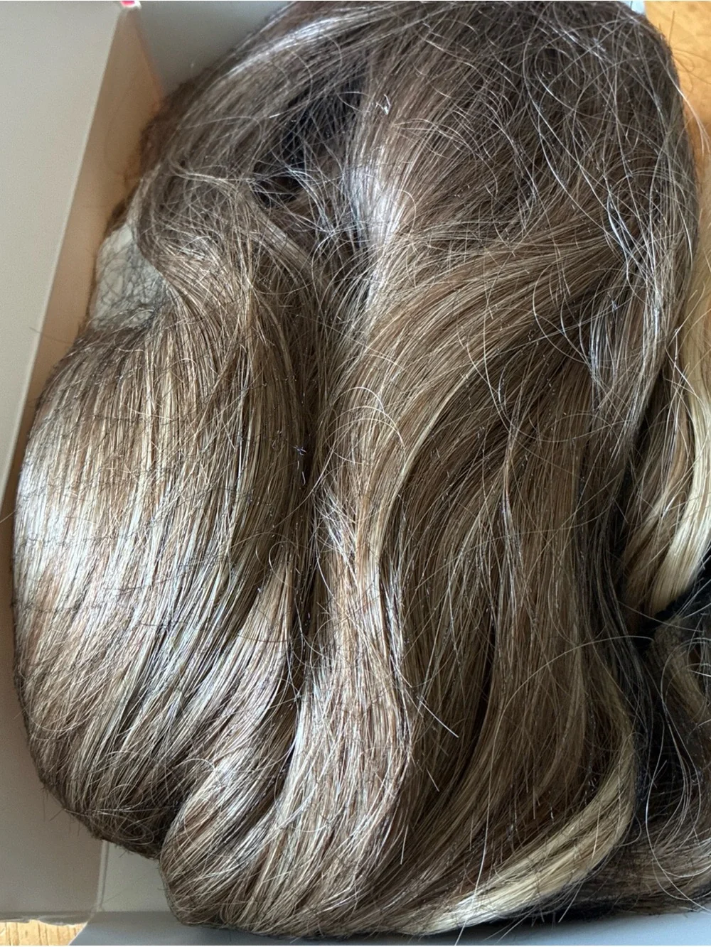 Blonde Wig for Women,26 Inch Long Wavy Curly Middle Part Hair